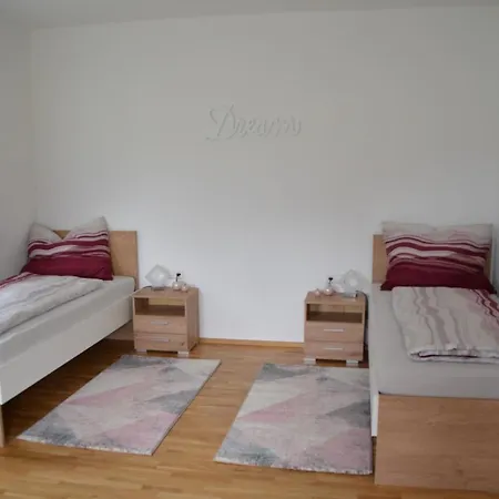 Apartment Zimmervermietung Familie Glatz *