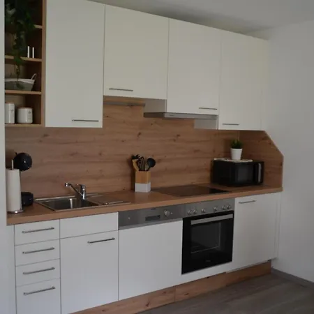 Zimmervermietung Familie Glatz * Moderbrugg
