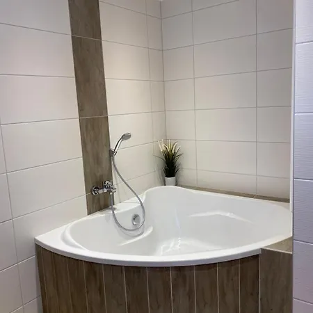 Zimmervermietung Familie Glatz Apartment Moderbrugg
